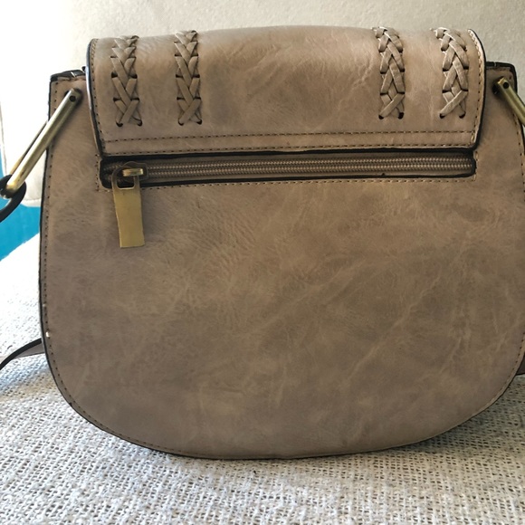 It’s beautiful bag with out name tag - Picture 6 of 9